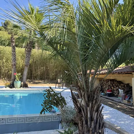 Le Reve Ocre Bed & Breakfast 4*