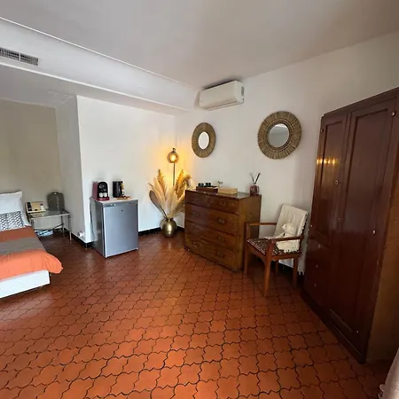 לינה וארוחת בוקר Le Reve Ocre